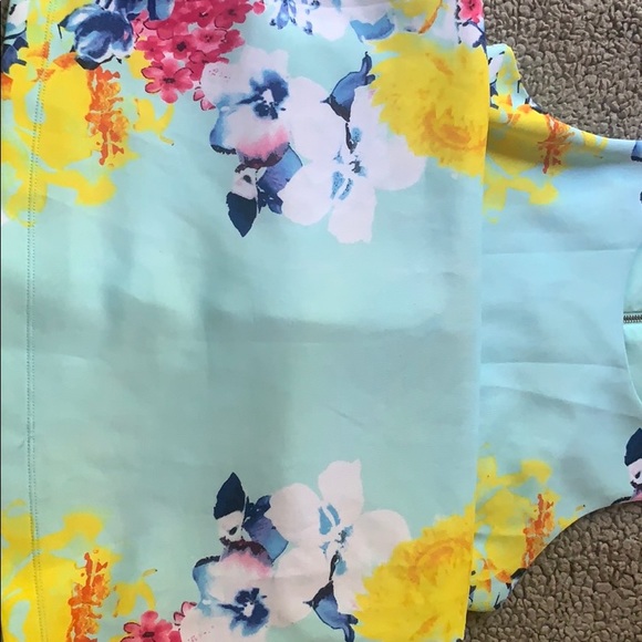 Colorful dress - Picture 2 of 3